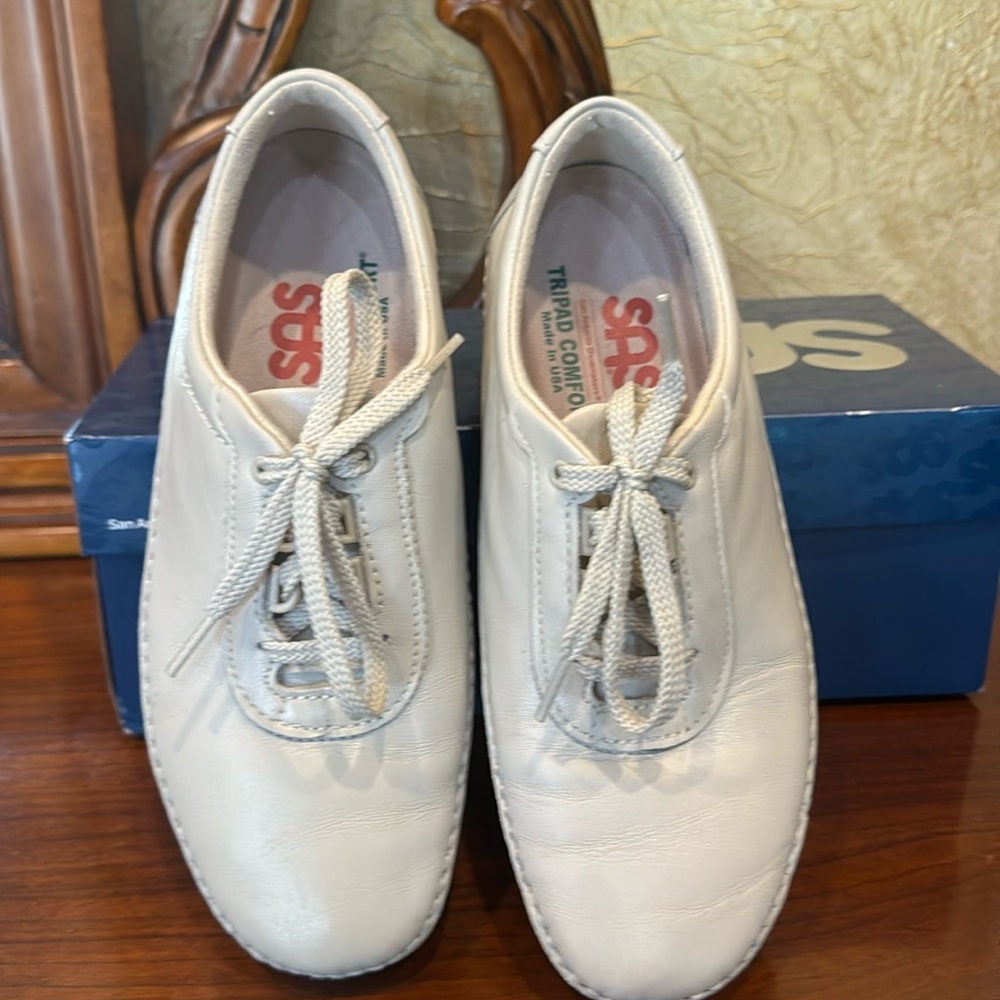 SAS women shoes size 7